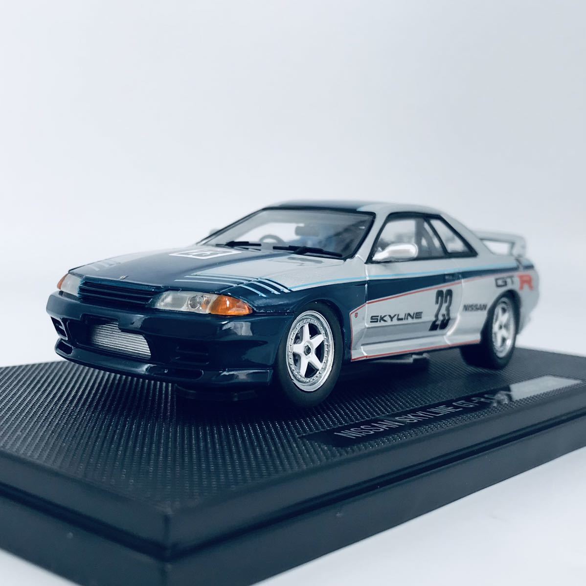 EBBRO エブロ 1/18 1990年型 R32系 スカイライン GT-R NISMO FIA 