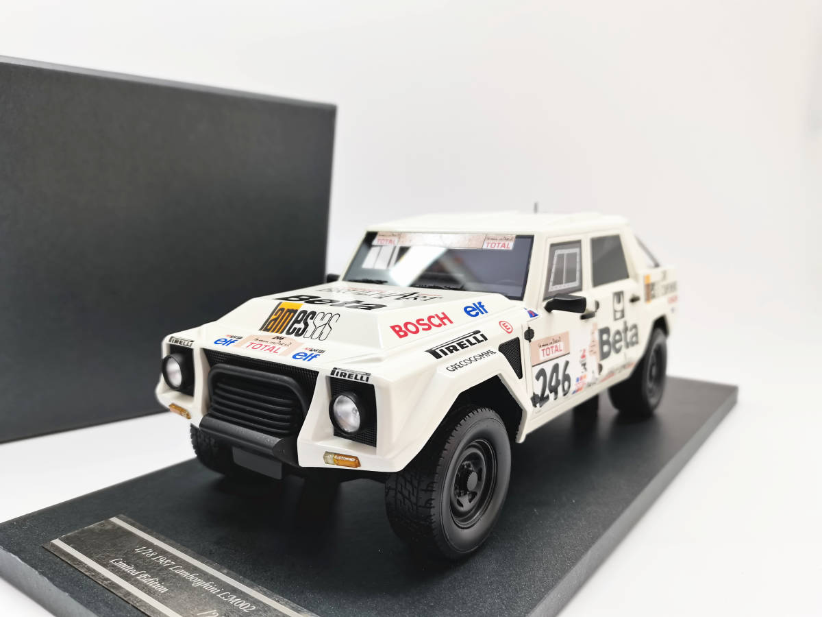 低価，100%新品 1/18 ランボルギーニ Lamborghini LM002 Dakar X42(乗用車)｜売買されたオークション情報、yahooの商品情報をアーカイブ公開 - オークファン 乗用車