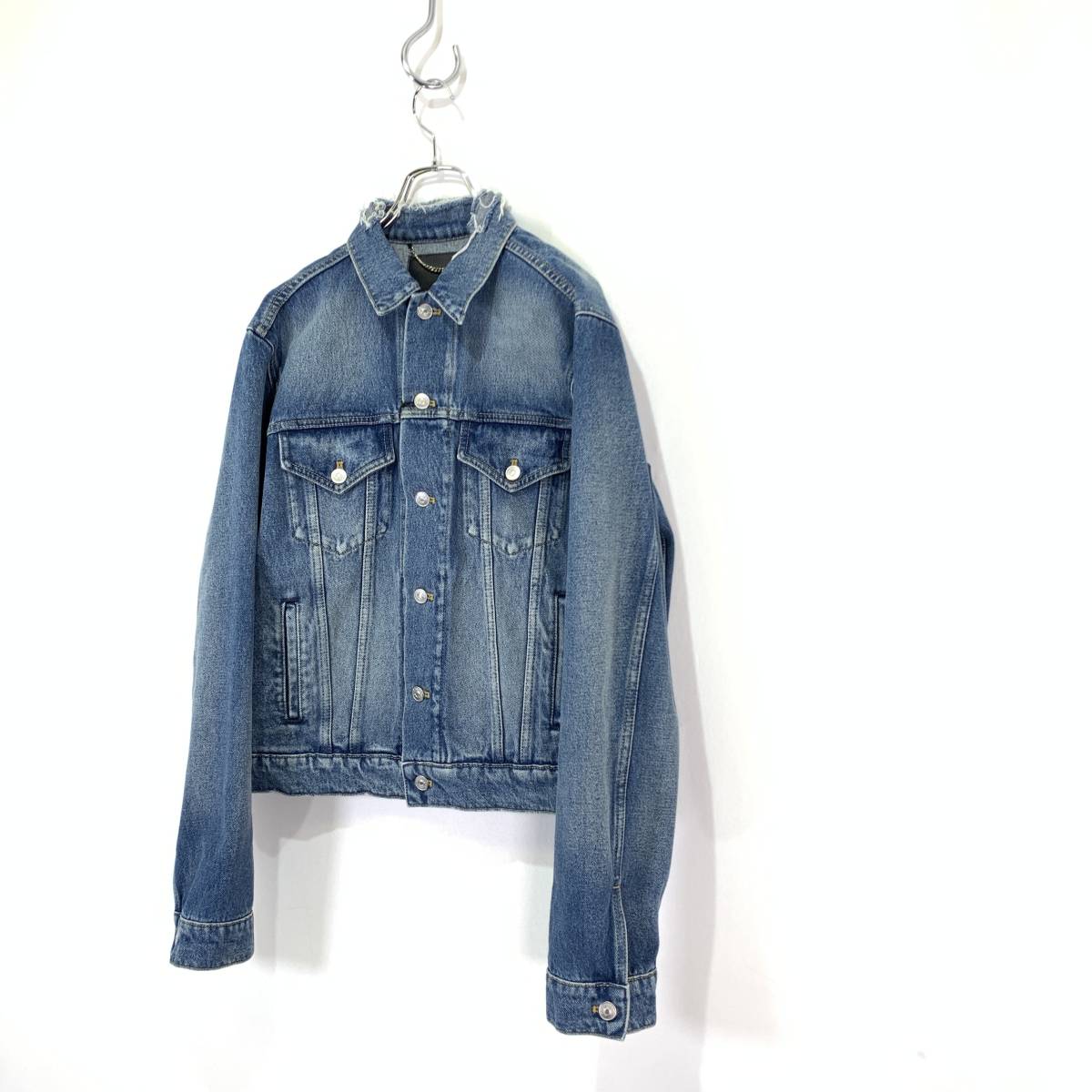 新作登場，SALE 名作 2017AW BALENCIAGA バレンシアガ キャンペーン デニム ジャケット Gジャン size 50 ジャパン表記あり国内正規品(男性用)｜売買されたオークション情報、yahooの商品情報をアーカイブ公開 - オー 男性用