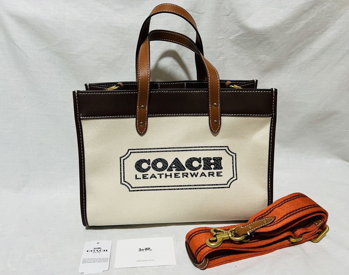 COACH フィールドトート30ホースキャリッジバッジ