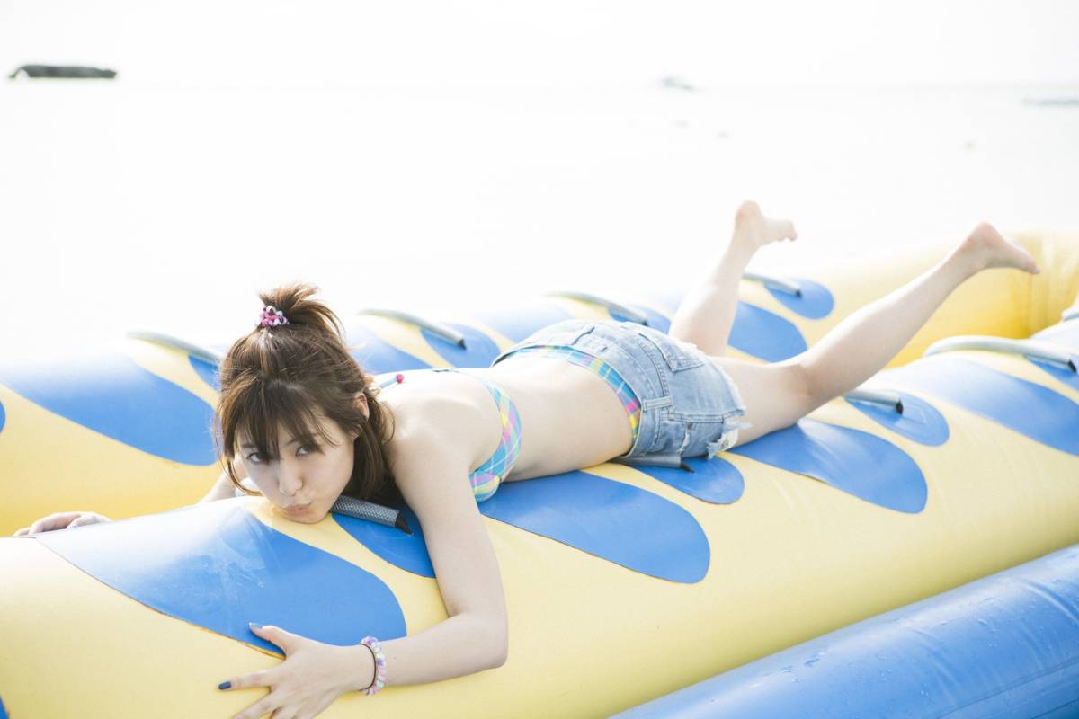瀧本 美織 水着