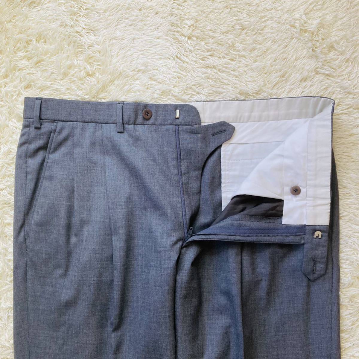 ブリオーニ 『溢れ出る上品さ』 Brioni 高級感◎ スーツ セットアップ 