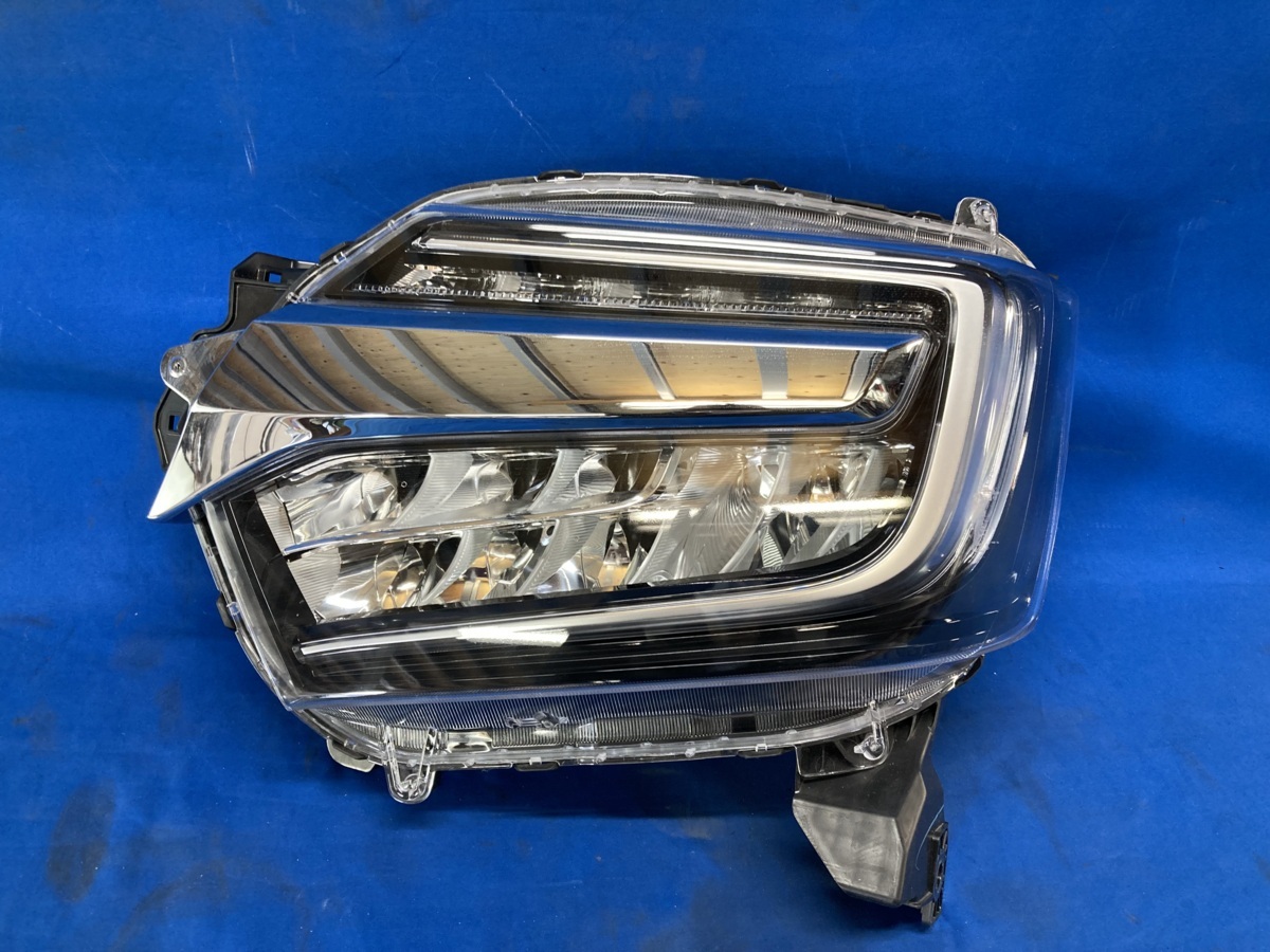 ホンダ N-BOXカスタム JF3 左ヘッドライト STANLEY W3106 LED クローム