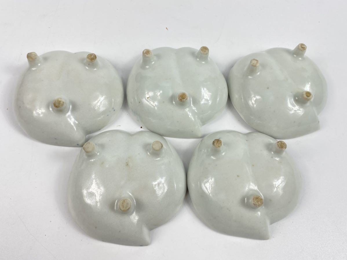 チョッピ♡遠隔アチューメント☆彡レイキ伝授☆セカンドディグリー 朝 幕末明治時期 古伊万里 豆皿 桃形 5客 染付 三足