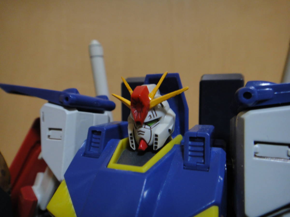 中古良好 超合金 可変戦士 ZZガンダム ダブルゼータガンダム バンダイ 