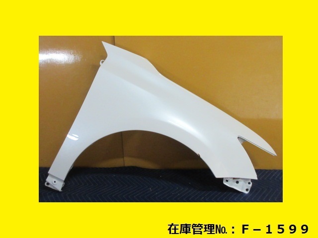 【正規品，お買い得】 ZWA10 CT200ハイブリッド 前期 後期 右フロントフェンダ 53801-76010 純正 077 ホワイトパール 右フェンダー F-1599(サイド)｜売買されたオークション情報、yahooの商品情報をアーカイブ公開 - オーク レクサス用