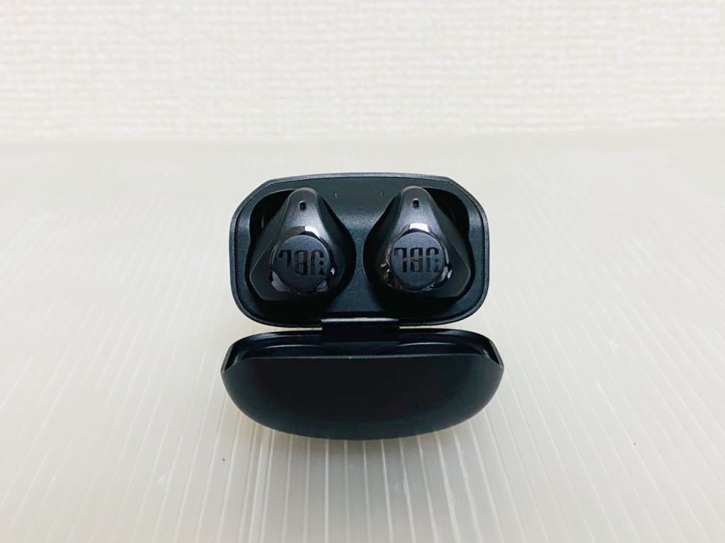 超美品】JBL ノイズキャンセリング 完全ワイヤレスイヤホン CLUB PRO+