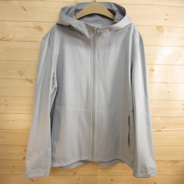 低価，HOT 良品 UNIQLO ユニクロ ブロックテックパーカー ウィンドブレーカー 撥水 メンズ シルバー XLサイズ A98690(ジャンパー、ブルゾン)｜売買されたオークション情報、yahooの商品情報をアーカイブ公 男性用