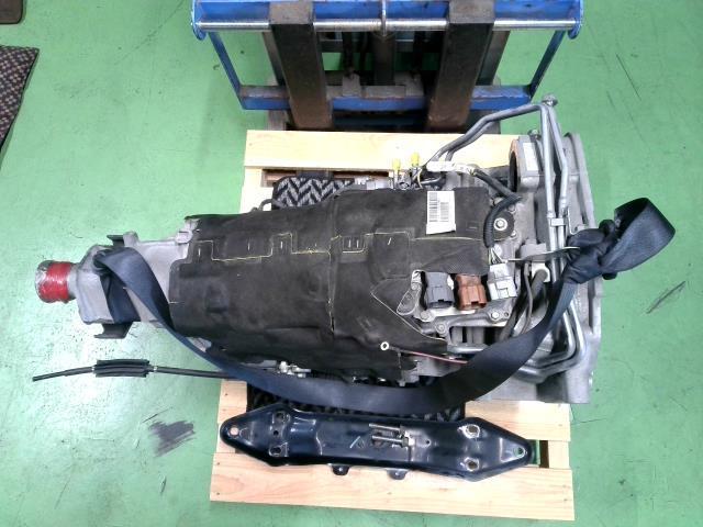 レガシィ DBA-BRM D4S LEGACY レガシィワゴン 型式：DBA-BRM（スバルレガシィツーリングワゴン）のグレード一覧 レガシィ DBA-BRM オートマ　ミッション　 D4S 31000AJ350