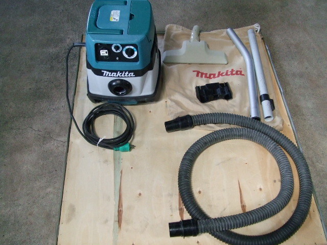  makita マキタ 乾湿両用 業務用 集塵機 集じん機 型番不明 483 掃除機 クリーナー 岐阜(集塵（しゅうじん）機)｜売買されたオークション情報、yahooの商品情報をアーカイブ公開 - オークファン 集塵（しゅうじん）機