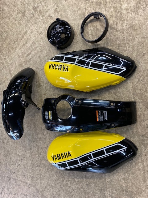 ☆XSR900☆60thアニバーサリーモデル外装キット☆純正