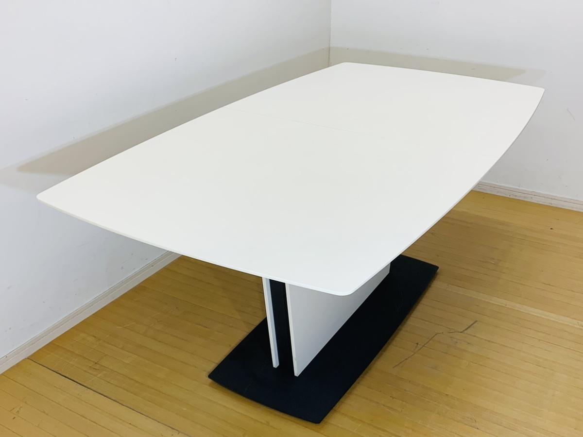 ◎ 名古屋市 BoConcept ボーコンセプト MILANO エクステンション 