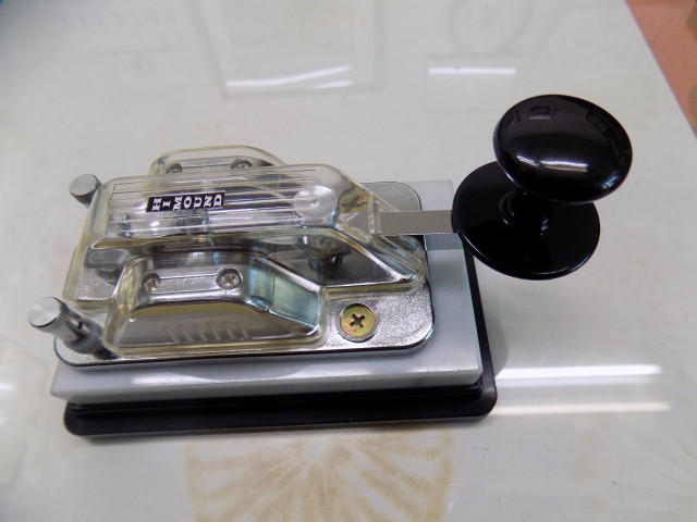 電鍵 ハイモンド HK-702 縦振れ電鍵 HI MOUND ハイモンド 縦振り 電鍵