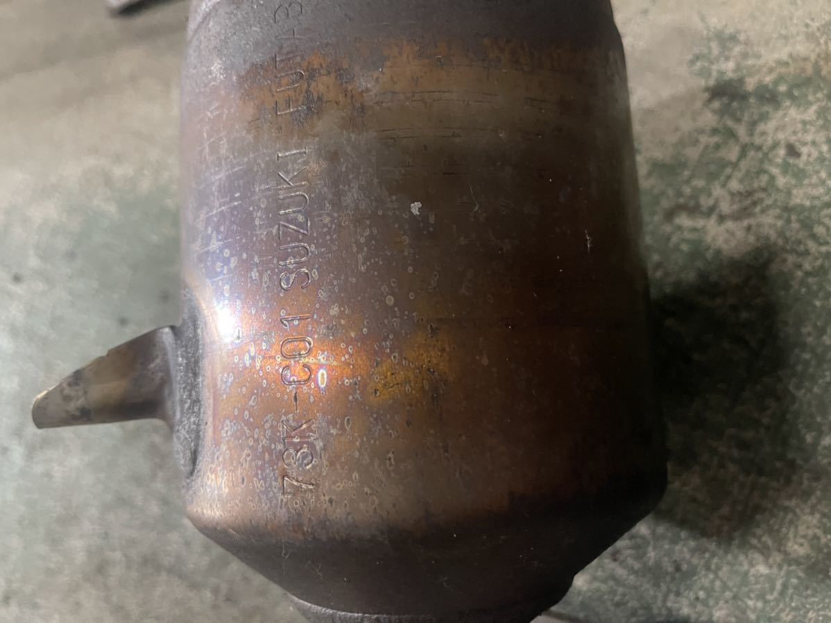 ZC71S スイフト K12B エキマニ 触媒 73K-C01 2個セット スイフト 触媒 ZC71S ジャンク Yahoo!オークション ※ジャンク