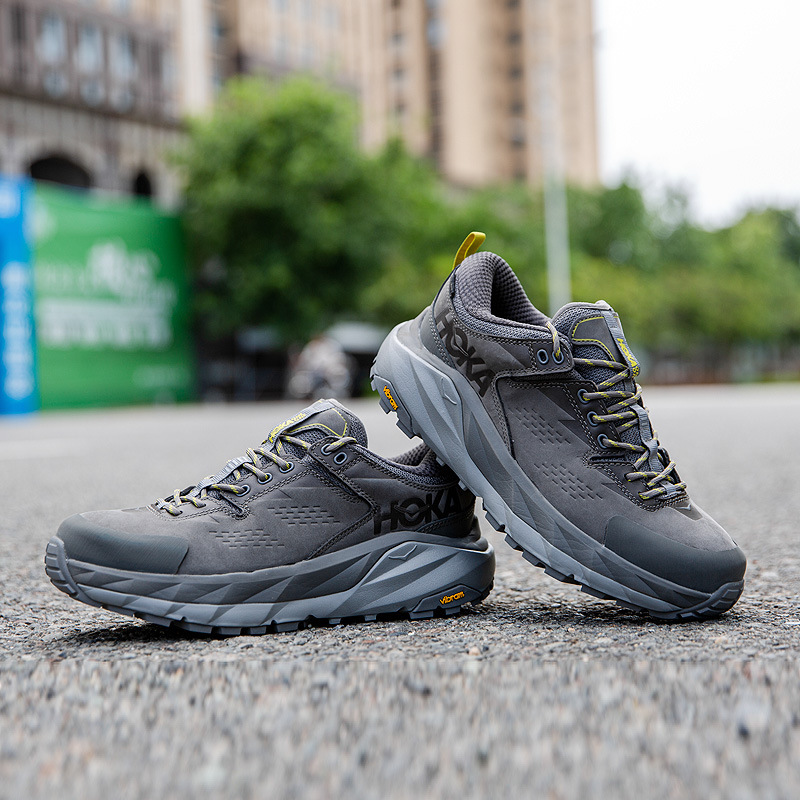 ホカオネオネ Hoka One One 防水 スニーカー 登山靴 KAHA LOW GTX 
