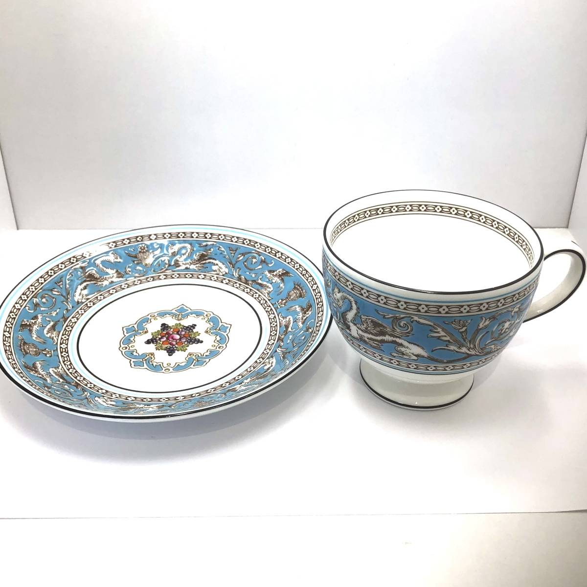  ウエッジウッド WEDGWOOD フロレンティーンターコイズ カップ&ソーサー フロレンティーヌ ティーカップ W2714 洋食器 アンティーク(ウェッジウッド)｜売買されたオークション情報、yahooの商 ウェッジウッド