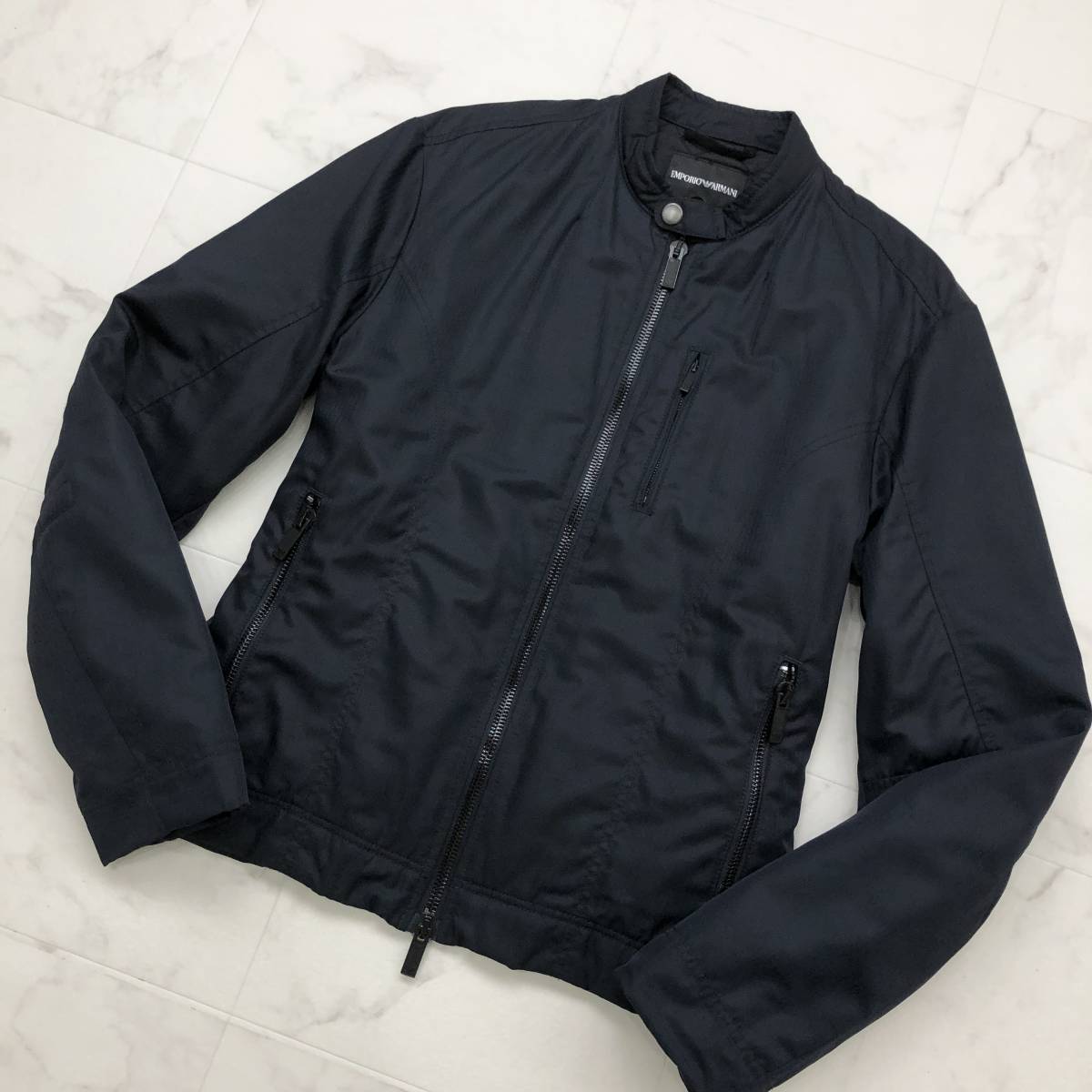 シャドーストライプが魅力☆黒タグ エンポリオアルマーニ【EMPORIO 