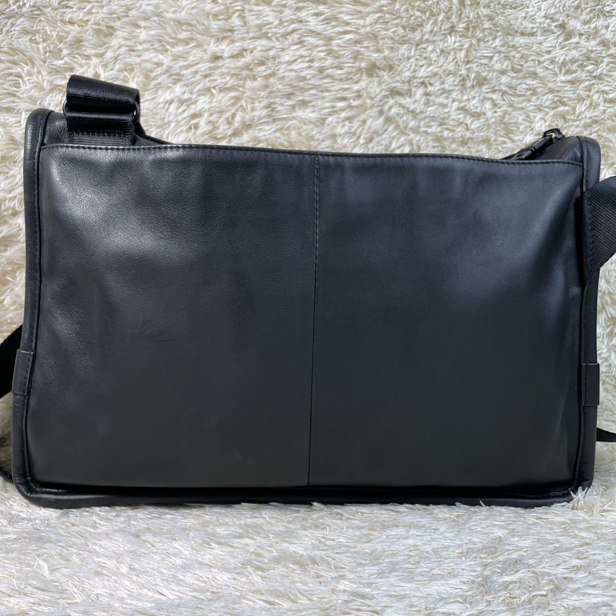 1円【未使用級】TUMI トゥミ メッセンジャーバッグ ショルダーバッグ 
