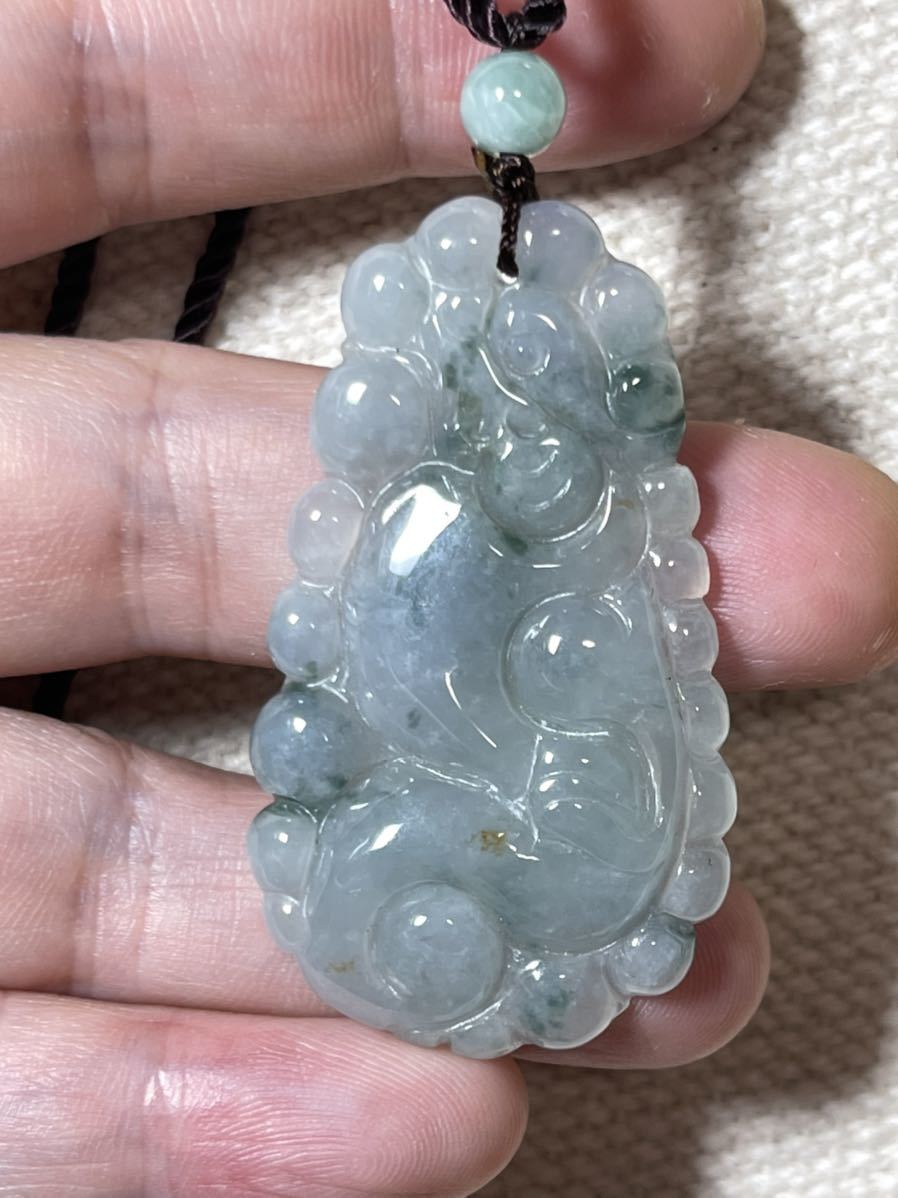一円 1円 ミャンマーa貨 高氷種 淡い緑翡翠 泡吹き龍彫刻 ペンダントトップ ネックレス 天然石 金運 長寿 Yo239 ヒスイ 売買されたオークション情報 Yahooの商品情報をアーカイブ公開 オークファン Aucfan Com