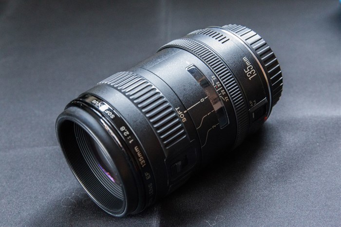 大阪売筋品 Canon EF135mm F2.8 SOFTFOCUS USED