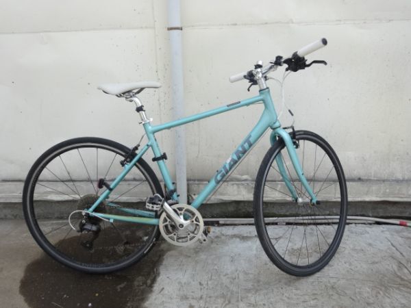 GIANT ジャイアント クロスバイク 自転車 ESCAPE AIR Mサイズ アルミ  