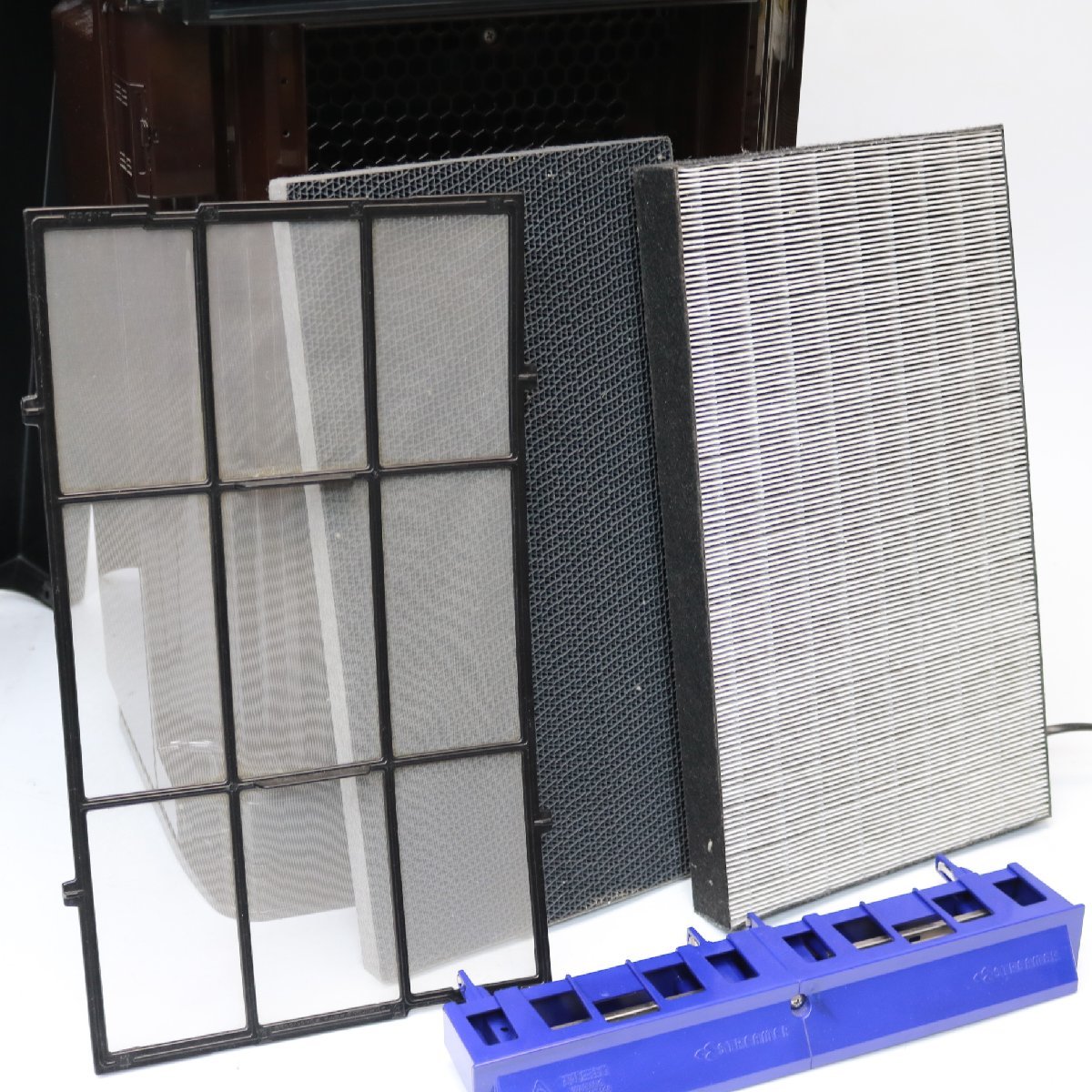 ダイキン DAIKIN 空気清浄機 除湿機 空気清浄機の通販 [ビター 150) DAIKIN ダイキン 空気清浄機 加湿ストリーマ空気清浄機 MCK70U-T 2017年製