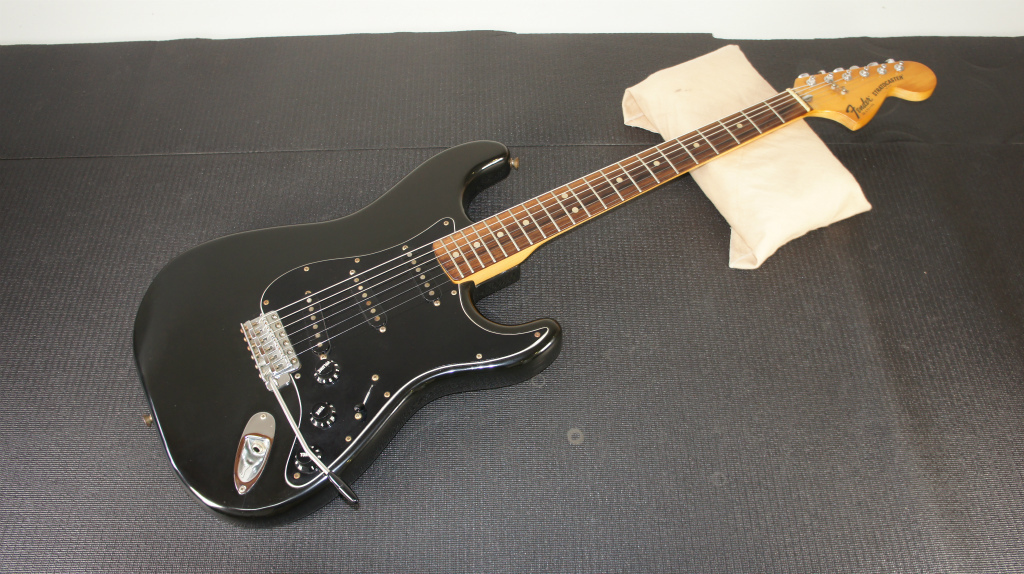 ESP LTD EX-400BD メタリカ エクスプローラー - Guitar | Electric EX