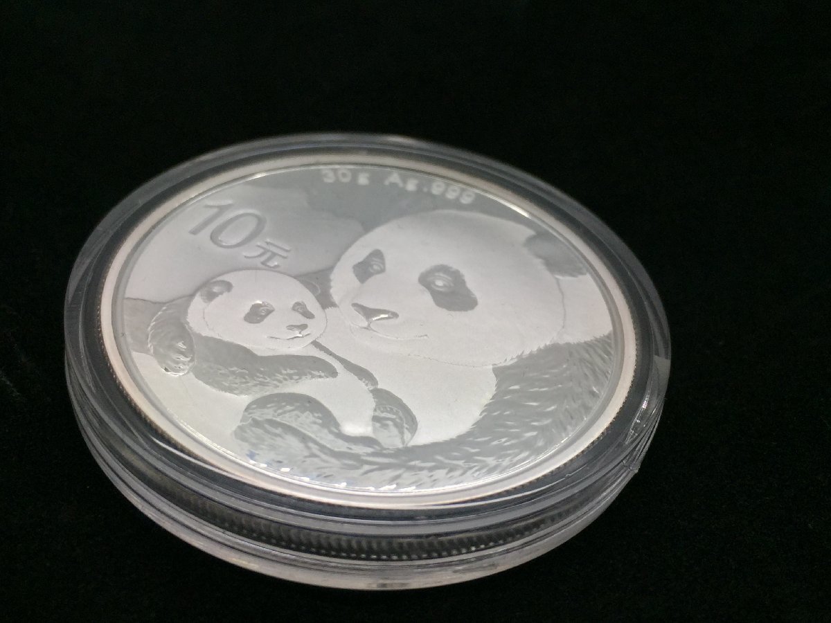 中華人民共和国 2019 パンダ 銀貨 10元 Ag.999 銀貨幣 美品