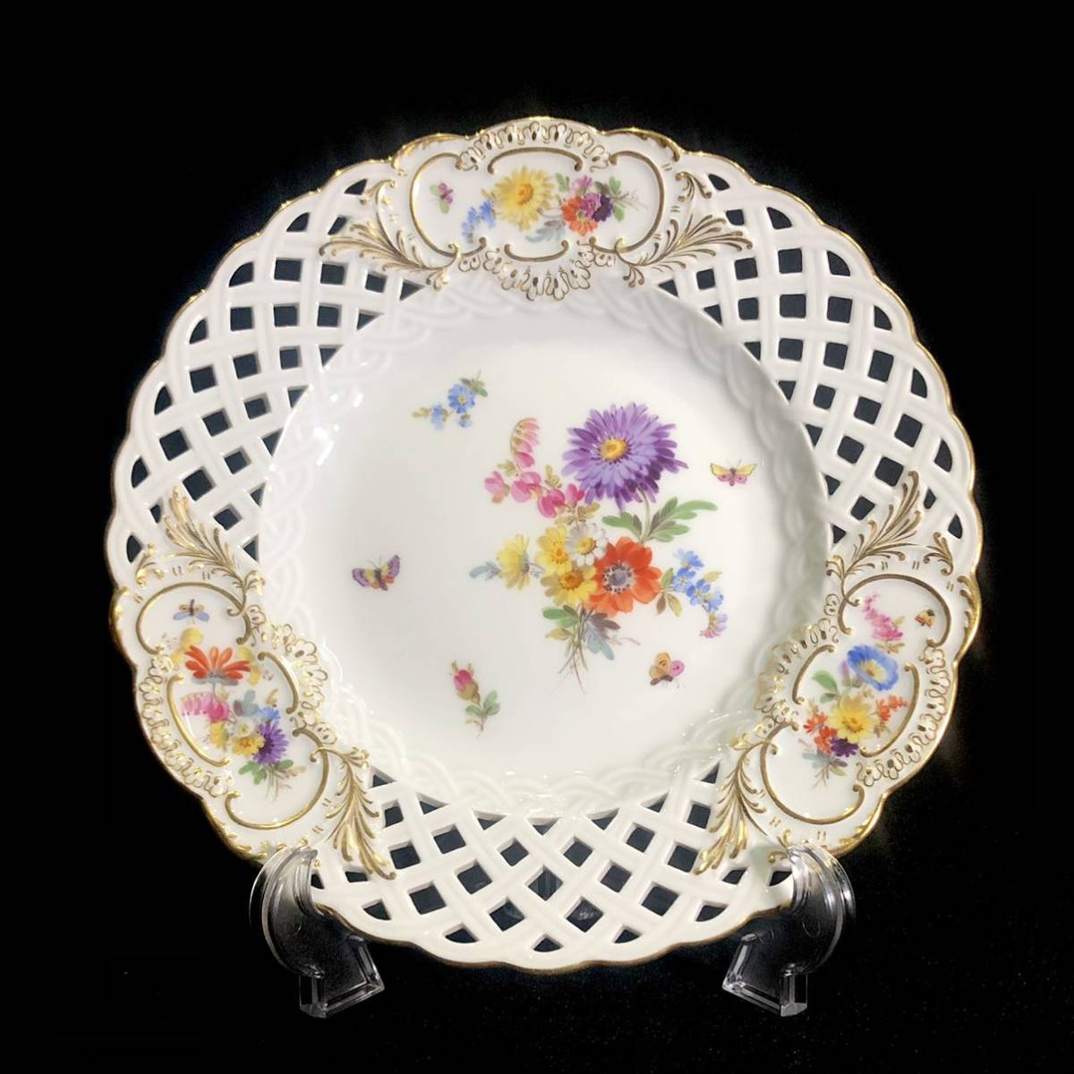 マイセン　お皿　金彩 透かし　花と昆虫　飾り皿 Meissen マイセン/※稀少1級品 21cm 金彩フラワーブーケ 昆虫 飾り