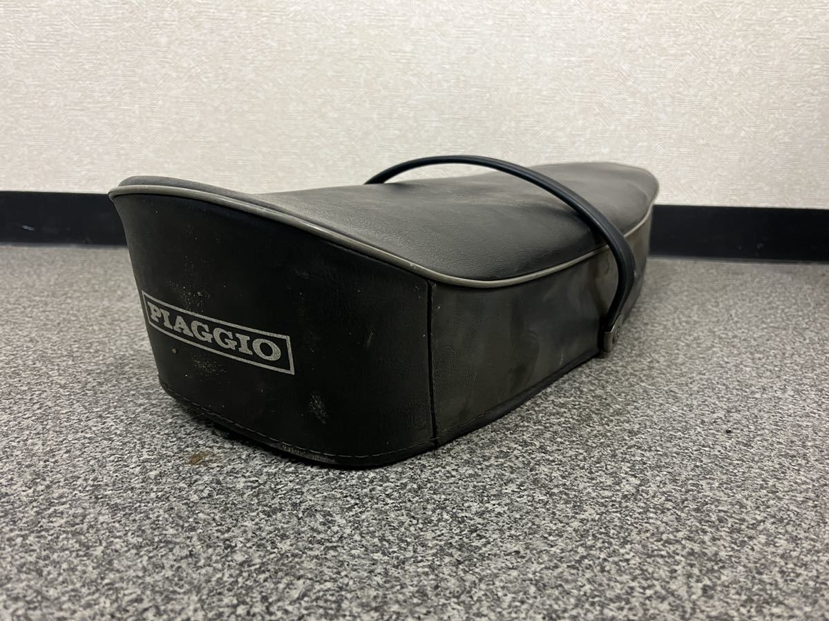 ベスパスモールボディPIAGGIO バイクシート 黒 Vespa ベスパ50s 100