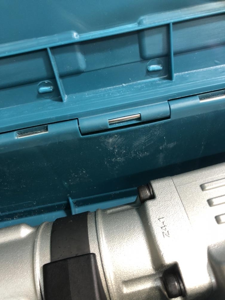 makita ハンマドリル 006□未使用品・即決価格□マキタ マキタ 人気のある商品 ※長期保管 HR3811 002○未使用品○マキタ HR4013C 中古美品マキタ&frasl;makita 38mm HM0830 電動ハンマ 2026年最新Yahoo!オークション ※ケース傷 18V18mm充電式ハンマドリル