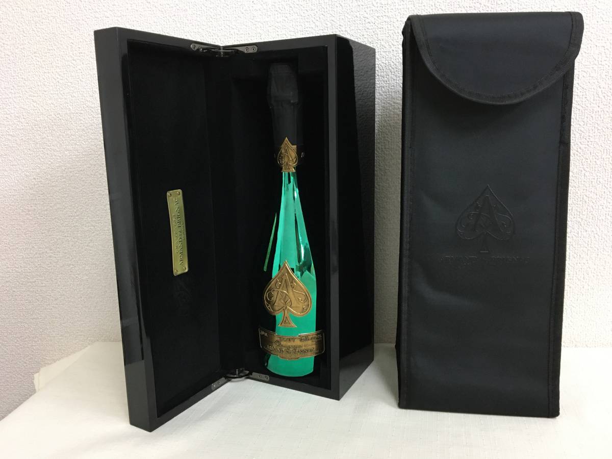 酒 未開栓 箱付 ケース入】ARMAND DE BRIGNAC 2019 GREEN