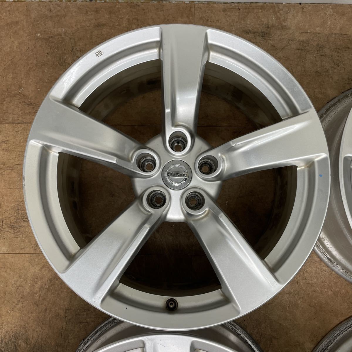 送料無料！ENKEI製！日産 フェアレディZ Z34 純正 18インチ 8J +43 9J 