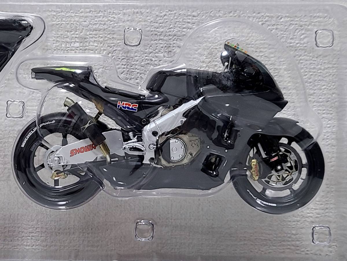 ミニチャンプス 1/12 MotoGP 2002年 HONDA RC211V #46 V.ロッシ プレ