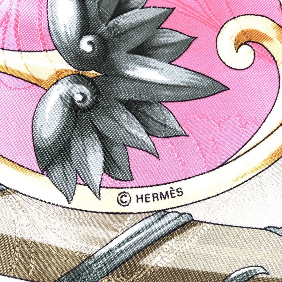HERMES エルメス 大判スカーフ カレ90 Daimyo Princes du Soleil