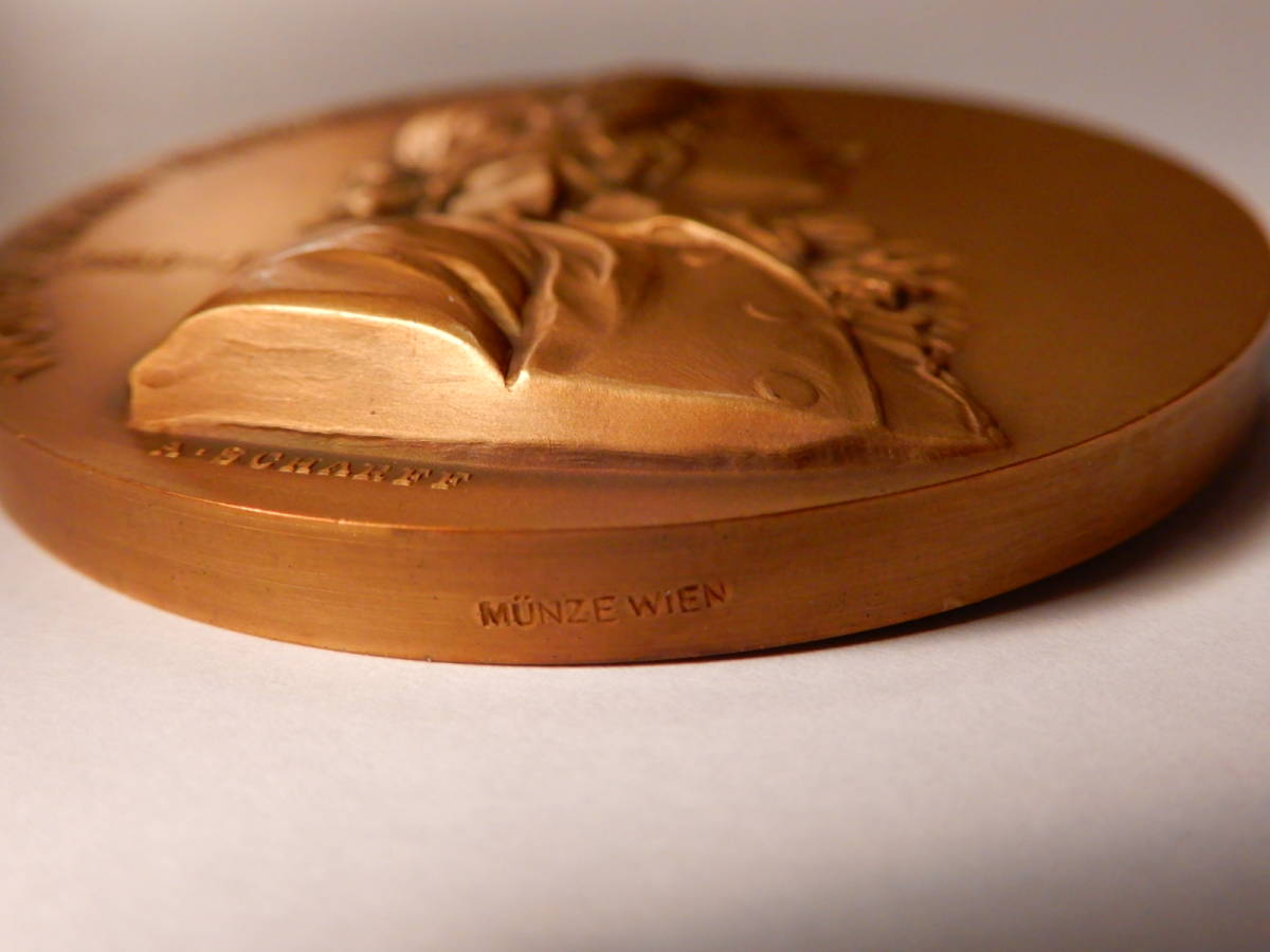 2*a様 希少 モーツァルト 記念メダル 「MÜNZE WIEN」900 刻印 希少 モーツァルト 記念メダル 「MÜNZE WIEN」900 刻印 銀 メルカリ