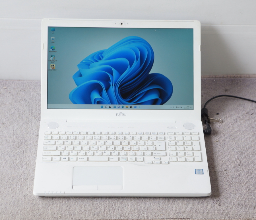 232・第6世代CPU搭載・Fhd1920x1080・Win11 Pro・AH53/A3・Core i7-6700HQ/8GB/SSD新品512GB/ブルーレイ/15.6インチ/office2021