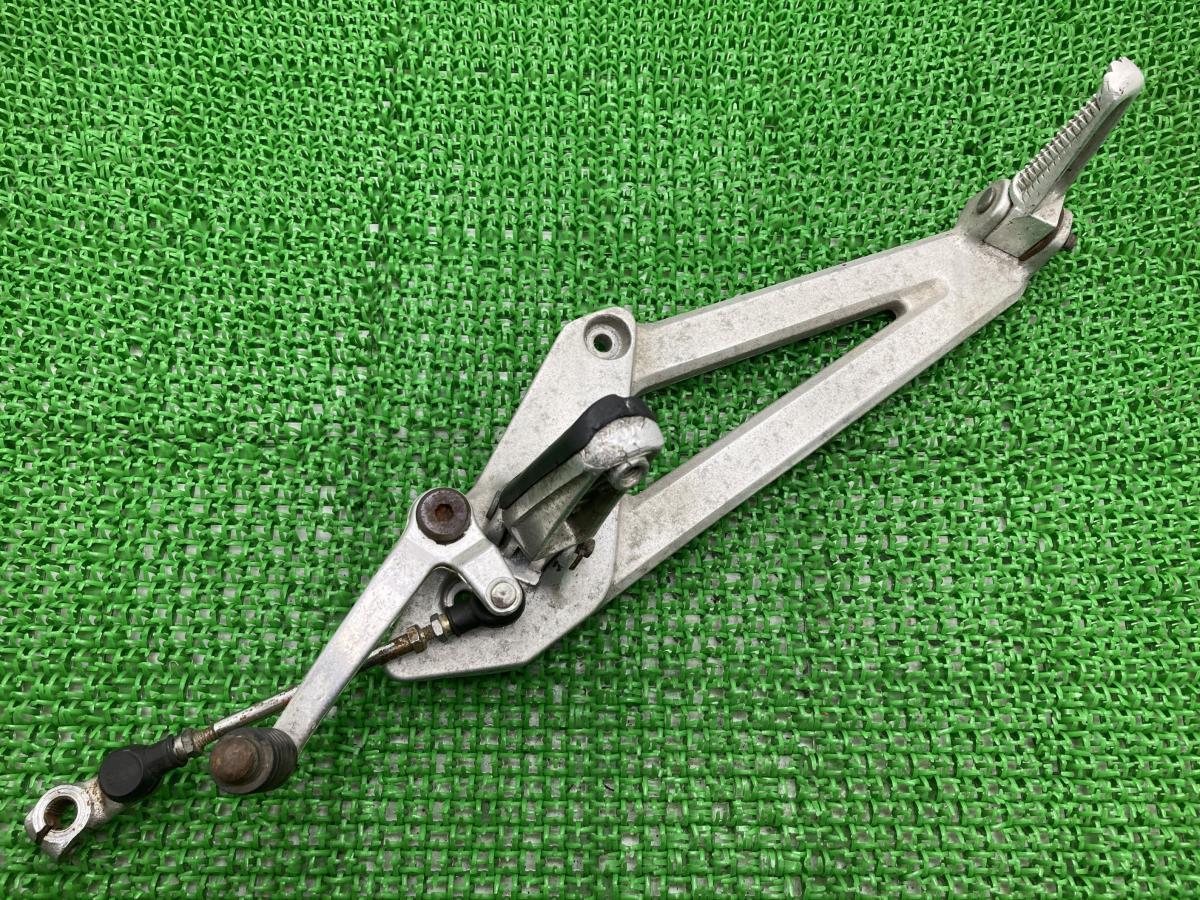 XJR400 ステッププレート 左 202892 ヤマハ 純正 中古 バイク 部品 4HM