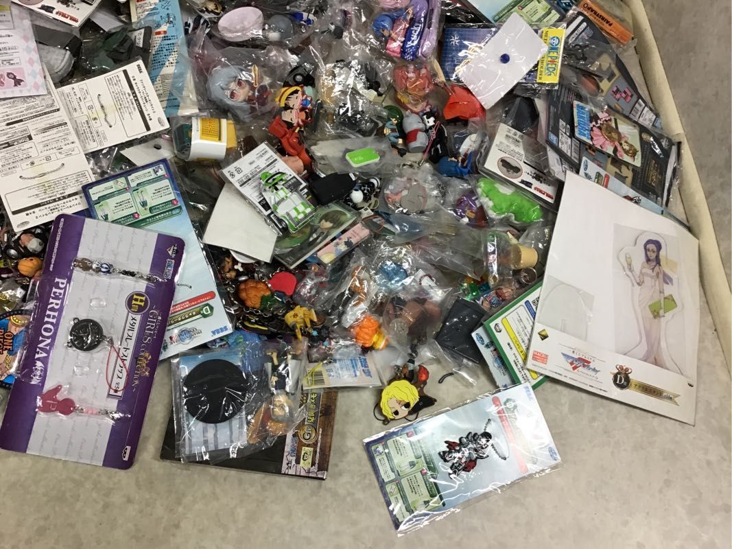 1円 同梱不可 ジャンク マクロスf One Piece ファンタシースターオンライン2 他 フィギュア ラバーチェーン等 おもちゃ ゲーム 売買されたオークション情報 Yahooの商品情報をアーカイブ公開 オークファン Aucfan Com