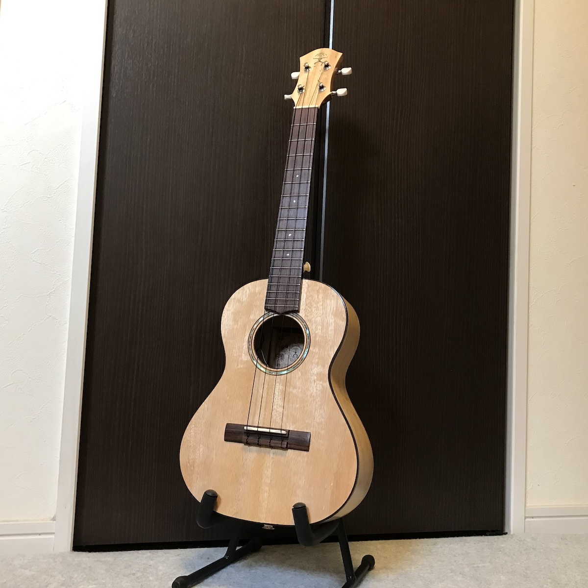 ANUENUE（アヌエヌエ）テナー　Maui Mango3E aNueNue Maui Mango Ⅲ E アヌエヌエ テナー マンゴー 単板 GROVER