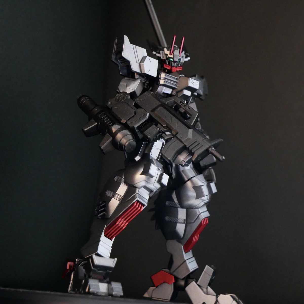 HG1/144 ガンダム・アスモデウス アイアンブラッドカラー全塗装完成品