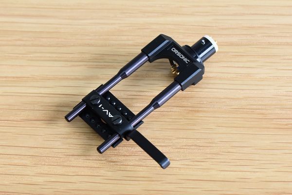 ORSONIC AV-1 ヘッドシェル、リード線付き　BLACK ORSONIC オルソニック AV-1 無共振 ヘッドシェル : 動作品 - AV-11b