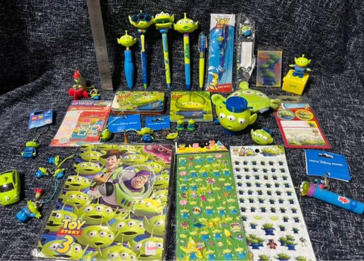 ディズニー トイストーリー エイリアン リトルグリーンメン グッズ 大量セット ボールペン メモ帳 フィギュア キーホルダーなど トイ ストーリー 売買されたオークション情報 Yahooの商品情報をアーカイブ公開 オークファン Aucfan Com