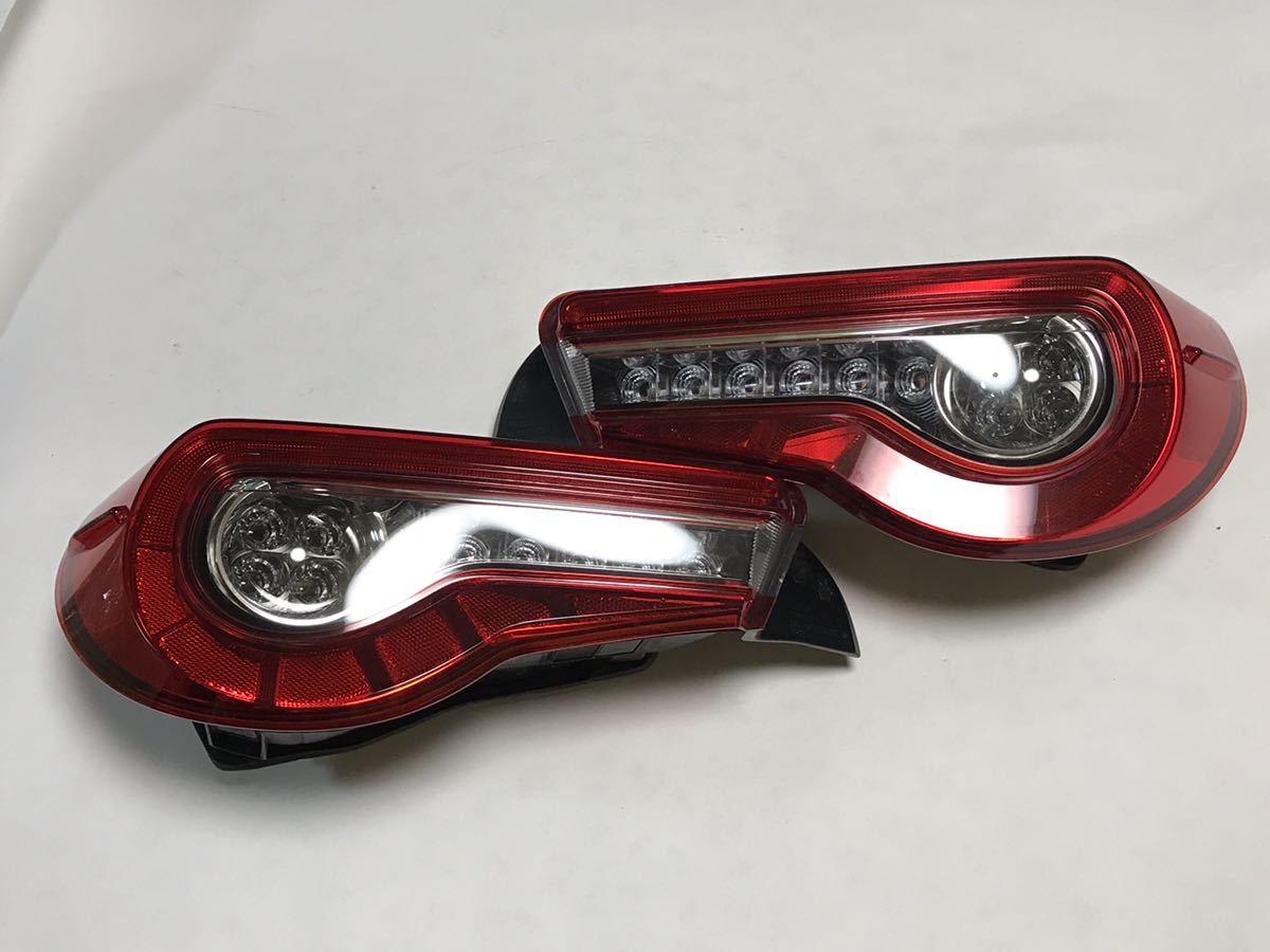 トヨタ 86 ZN6 純正 後期テール BRZ ZC6 左右セット ランプ LED 点灯 