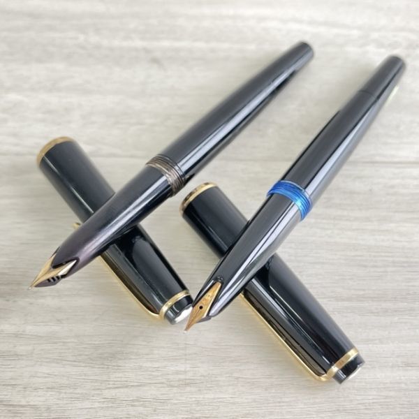 MONT BLANC万年筆 ３２　2本セット 14K 585 現状品 Mont Blanc モンブラン 万年筆 No.32 2点セット 14金 585 黒×金