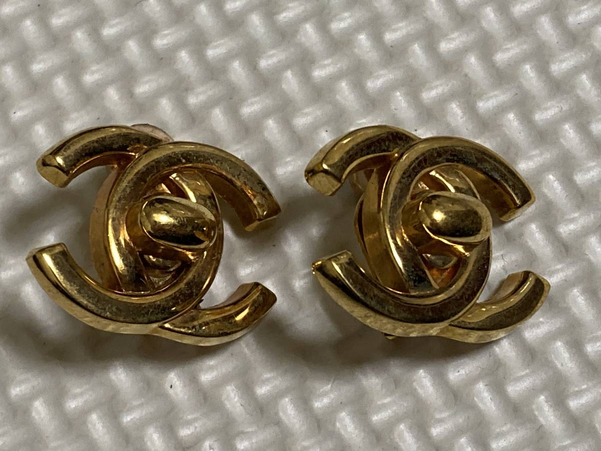 CHANEL シャネル オールド ビンテージイヤリング ココマーク/ゴールド