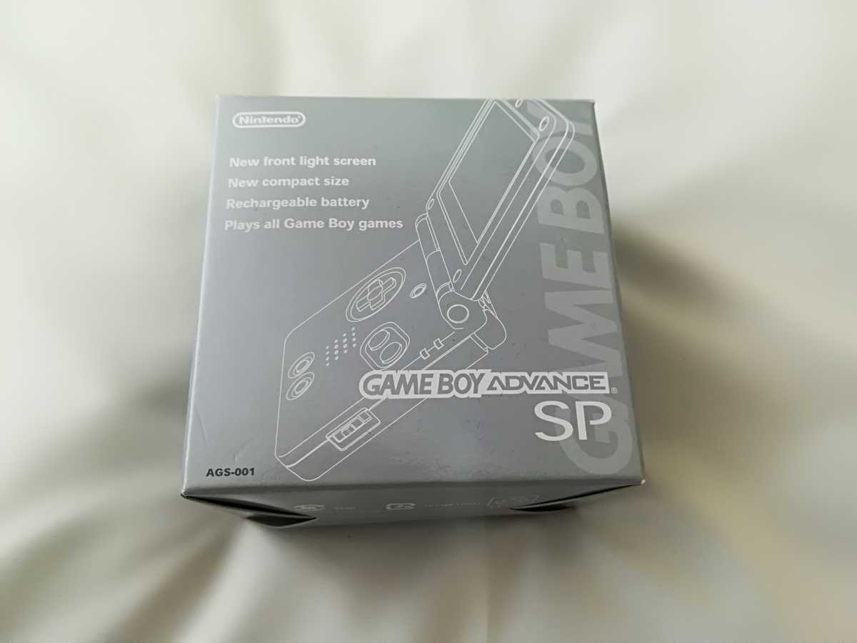 新品 任天堂 ゲームボーイアドバンスSP プラチナシルバー 本体 未使用