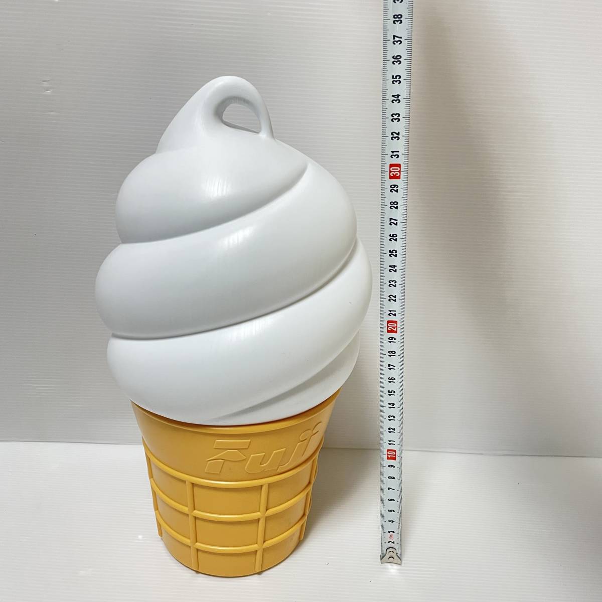 Fuji フジ ソフトクリーム 非売品 置物 ノベルティ 昭和 レトロ Fuji ソフトクリーム 置物 看板 店舗 店頭 ディスプレイ インテリア