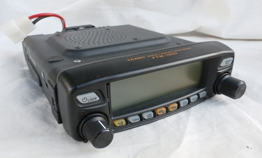 FTM100DH 八重洲無線 C4FM対応144/430MHz50Wカートランシーバー 極上品