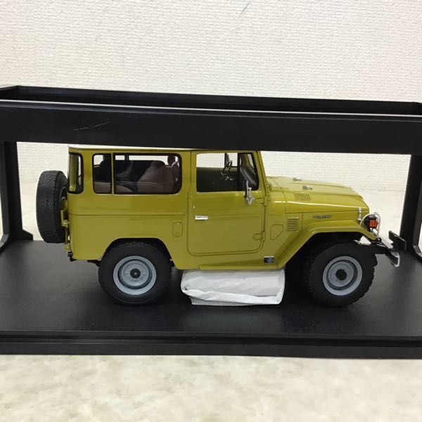 ランクル70！！ CULT スケールモデル 1:18 ランドクルーザー70 ☆ 1⁄18